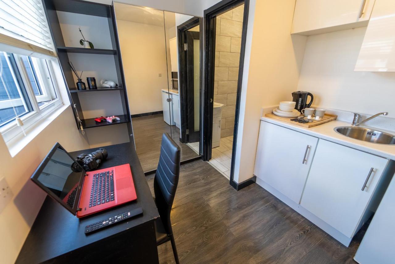Staysa Equipped Studios Near Qe And Uob In Guesthouse Close To The City! Birmingham Pokój zdjęcie