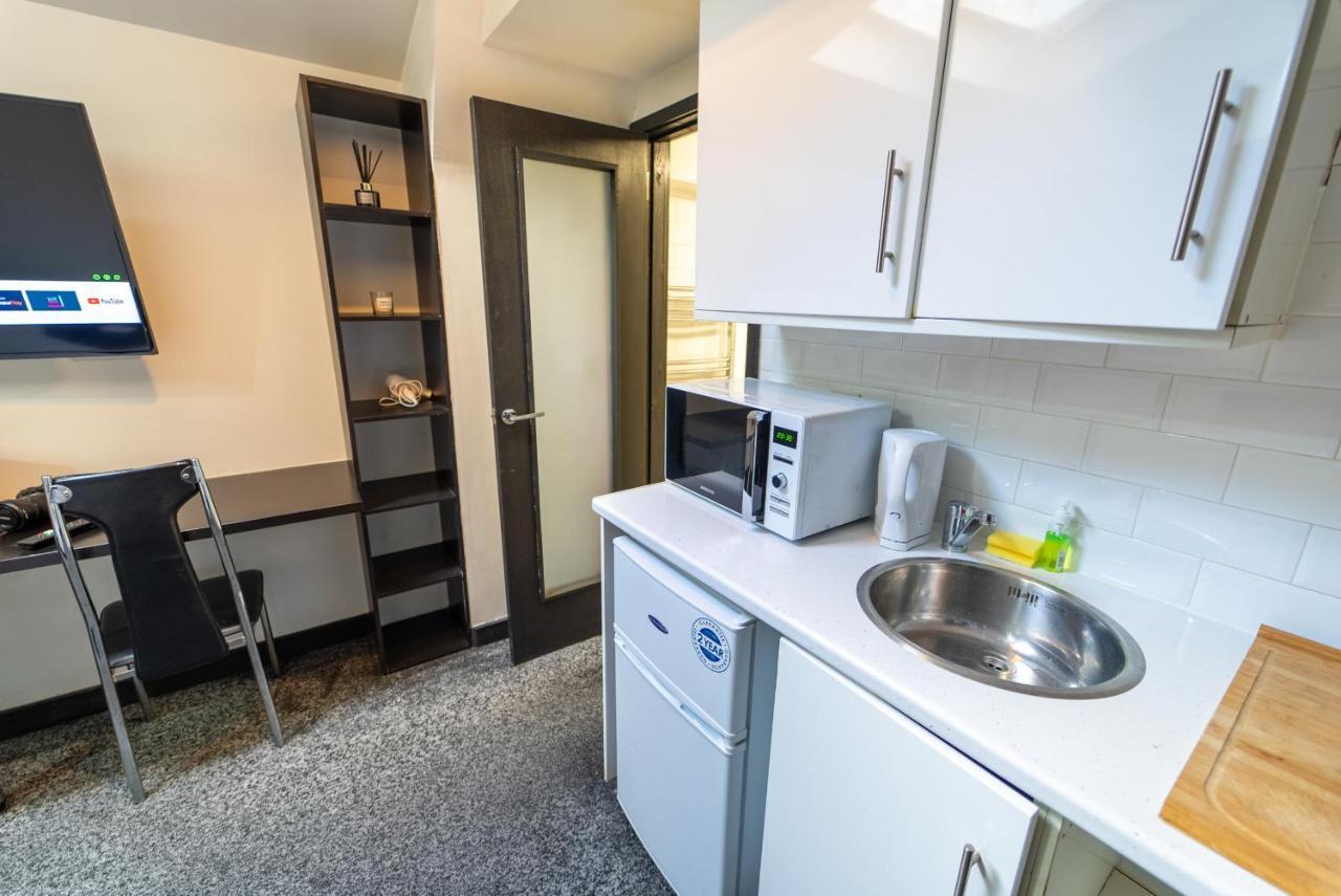 Staysa Equipped Studios Near Qe And Uob In Guesthouse Close To The City! Birmingham Pokój zdjęcie