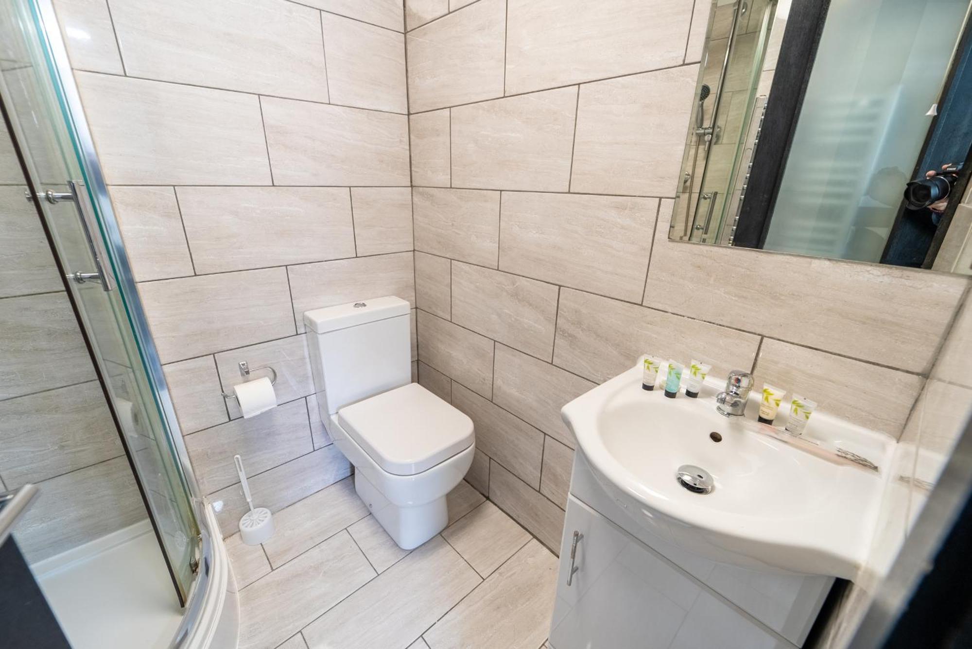 Staysa Equipped Studios Near Qe And Uob In Guesthouse Close To The City! Birmingham Pokój zdjęcie